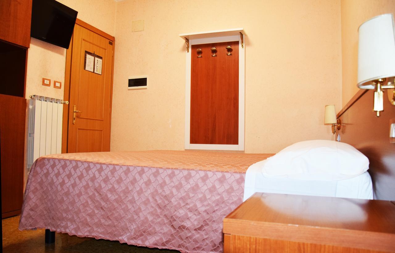 Hotel Bruna Rome Luaran gambar
