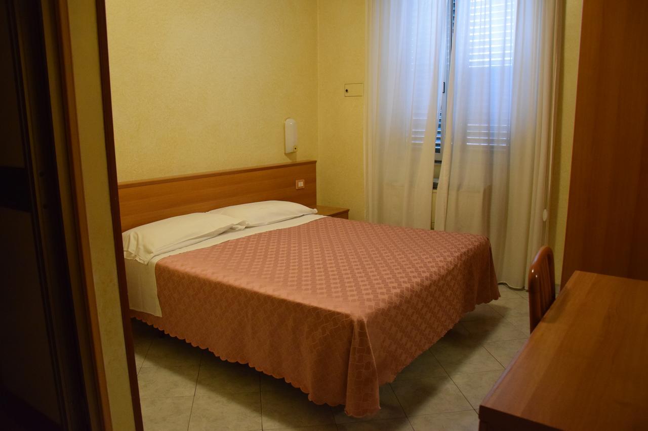 Hotel Bruna Rome Luaran gambar