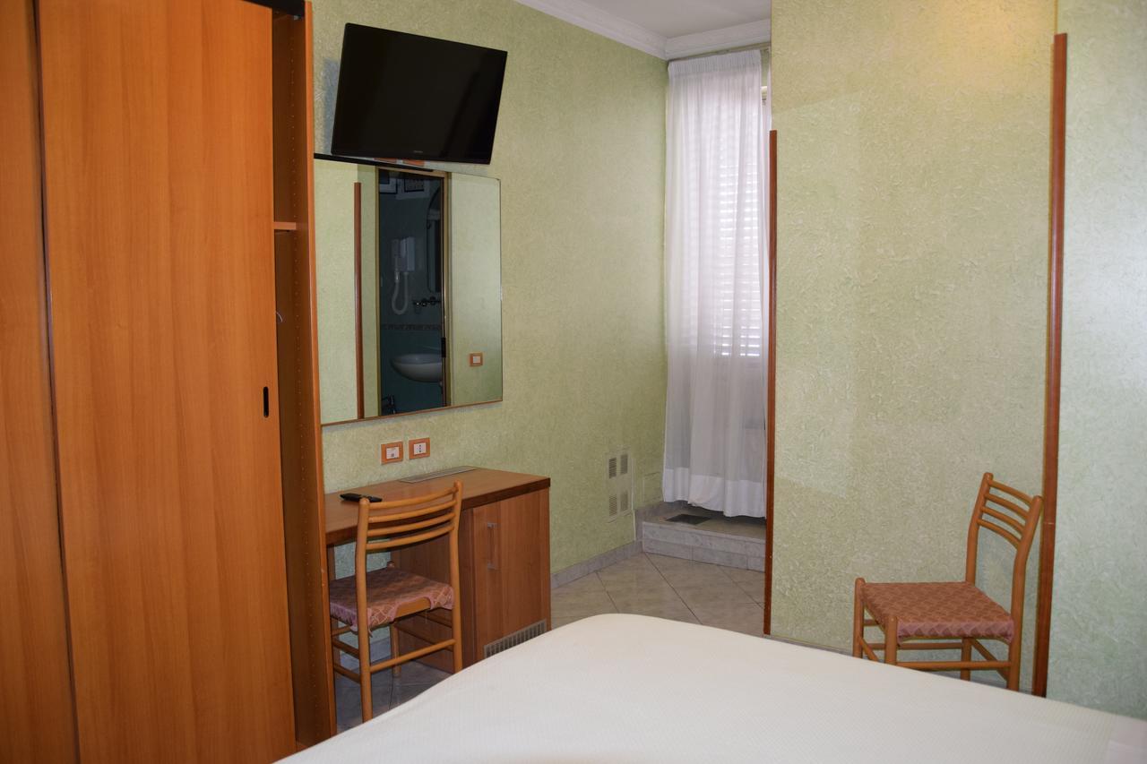 Hotel Bruna Rome Luaran gambar