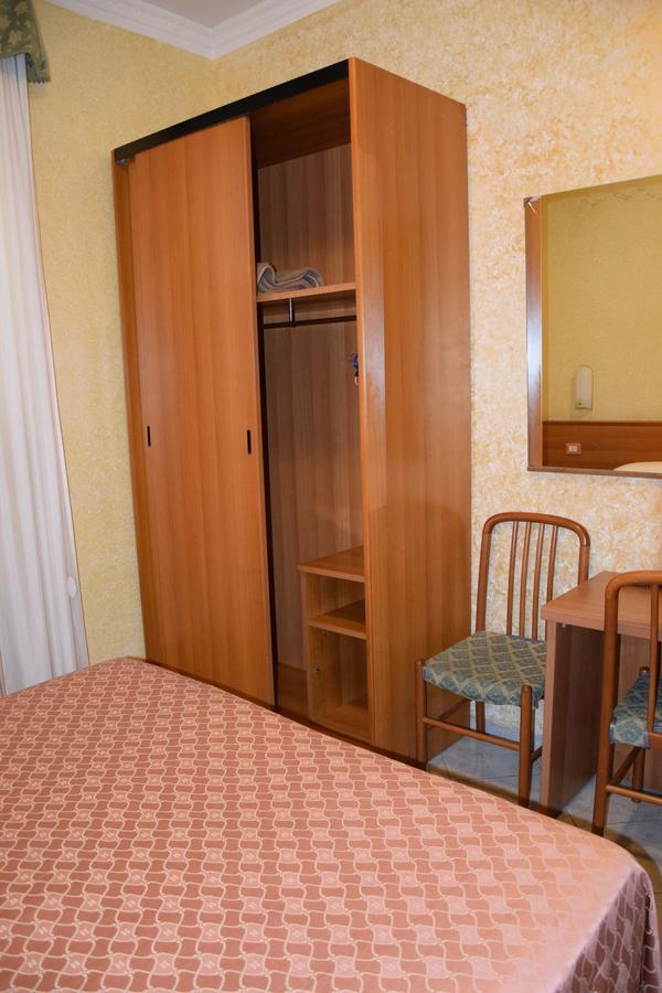 Hotel Bruna Rome Luaran gambar
